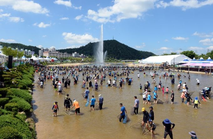 봉화은어축제 행사장 전경