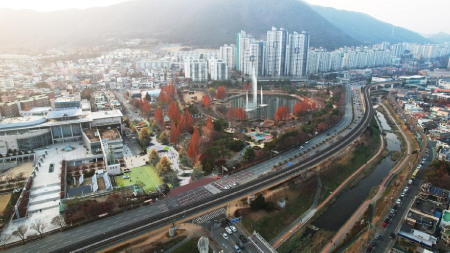 김해문화의전당~연지공원 연결 대형 문화광장 조감도