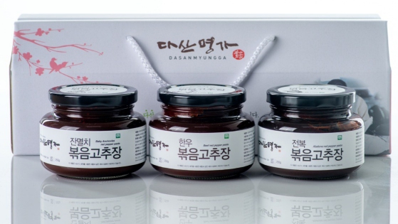 강진군, 다산명가 ‘볶음고추장 세트’ 출시, 전복·한우·잔멸치로 지역 농산물 풍미 담아