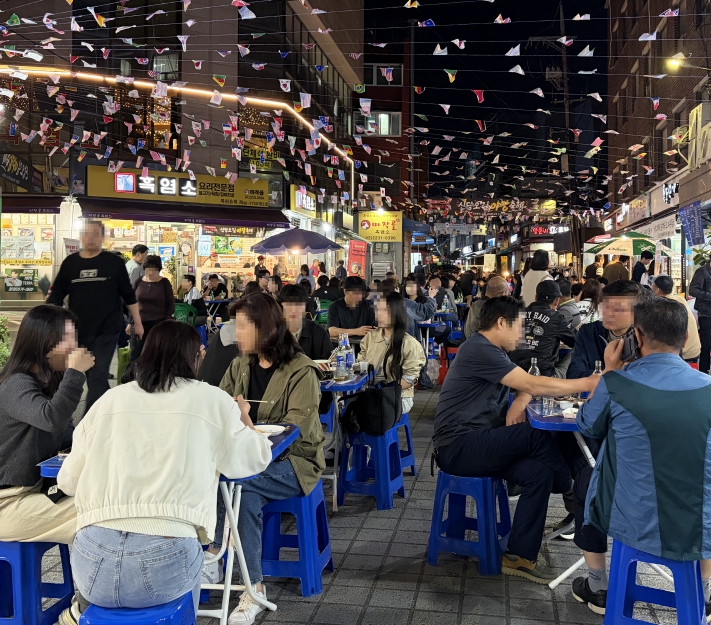 서울 중구, 전통시장·관광특구 야장 옥외 조리 허용 추진, 12월부터 규제 완화·안전관리 강화